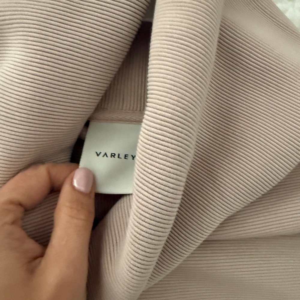 Varley Ribbed Sweatshirt in Light Beige